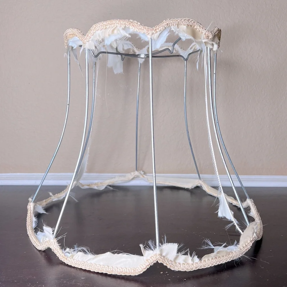 Vintage 1960's Midcentury Skeleton Lamp Shade Wire Armature, Frame, Scalloped